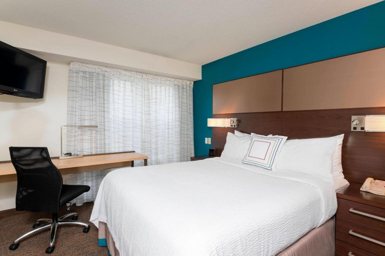 Residence Inn By Marriott Grand Rapids West Грандвилл Экстерьер фото